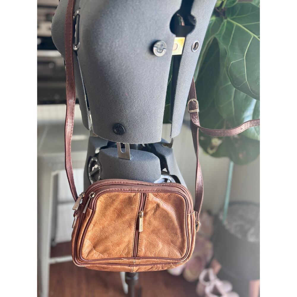 Vintage Valentino di Paolo Brown Leather Crossbody Bag Made in Italy